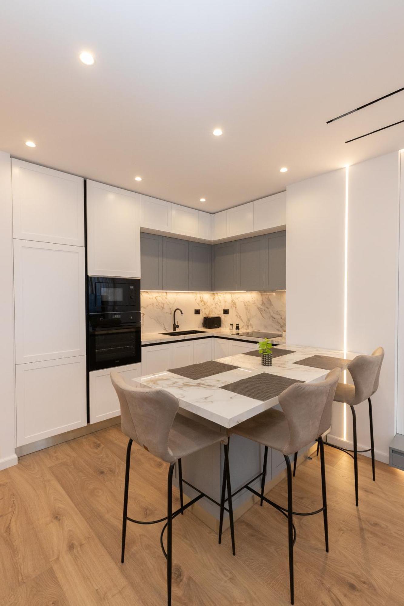 Belleview Apartment 1 Vlorë エクステリア 写真